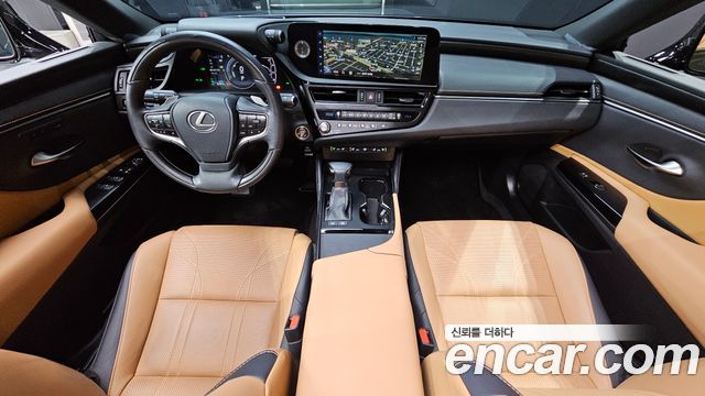 Lexus ES300h (VII) Luxury Plus 2023 — фото 7