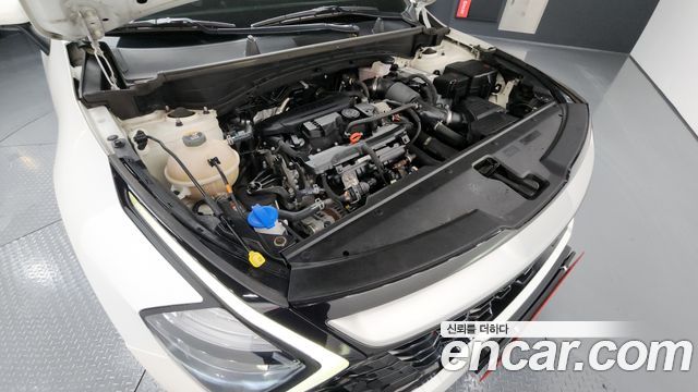 Kia Sportage (V) Gasoline 1.6 Turbo 2WD Prestige 2022 — фото 6