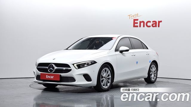 Mercedes-Benz A-Class (W177) A220 Sedan