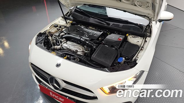 Mercedes-Benz A-Class (W177) A220 Sedan 2020 — фото 6