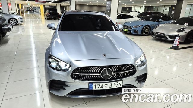 Mercedes-Benz E-Class (W213) E220d 4MATIC AMG Line 2023 — фото 3