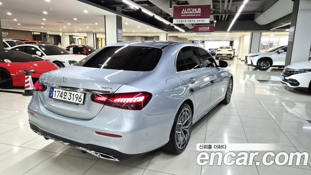 Mercedes-Benz E-Class (W213) E220d 4MATIC AMG Line 2023 — фото 5