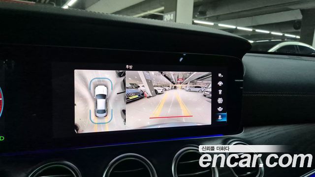 Mercedes-Benz E-Class (W213) E220d 4MATIC AMG Line 2023 — фото 18
