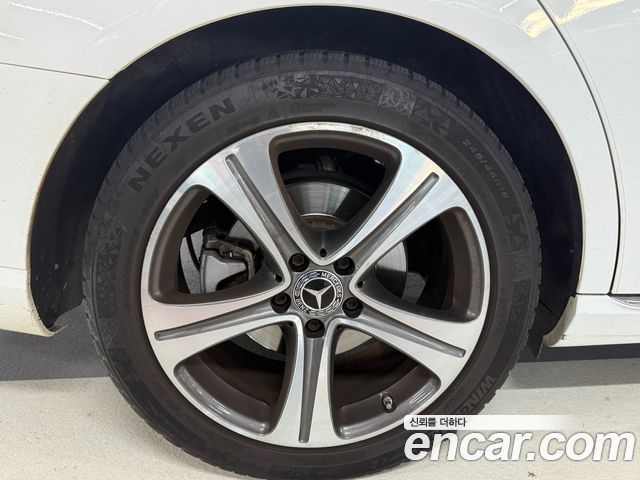 Mercedes-Benz E-Class (W213) E300 Avantgarde 2019 — фото 5