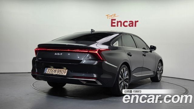 Kia K8 2.5 Gasoline 2WD Signature 2022 — фото 2