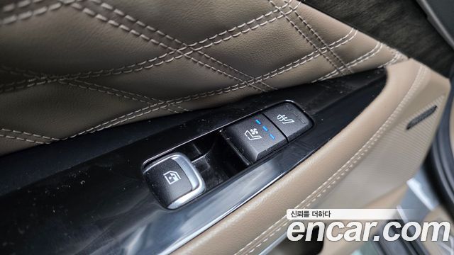 Kia K8 2.5 Gasoline 2WD Signature 2022 — фото 18