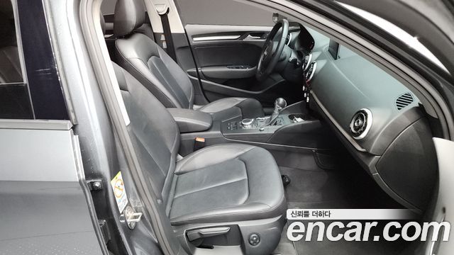 Audi A3 35 TDI Dynamic 8V 2015 — фото 11