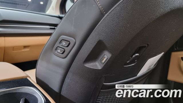 Kia Carnival (IV) Diesel 7-Seater Signature 2021 — фото 19