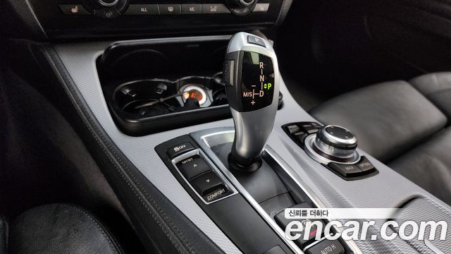 BMW 5 Series (F10) 520d M Sport 2013 — фото 9
