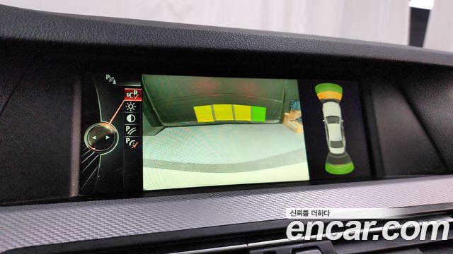 BMW 5 Series (F10) 520d M Sport 2013 — фото 15