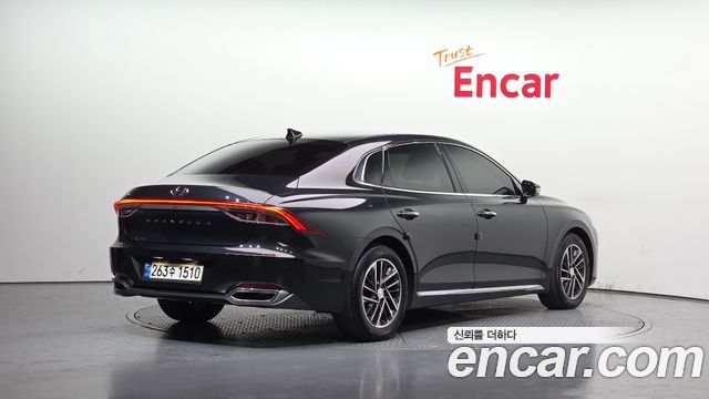 Hyundai Grandeur (IG) 2.5 Premium Choice 2021 — фото 2