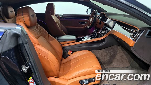 Bentley Continental GT (III) 4.0 GT 2022 — фото 15