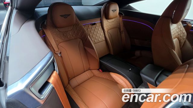 Bentley Continental GT (III) 4.0 GT 2022 — фото 16