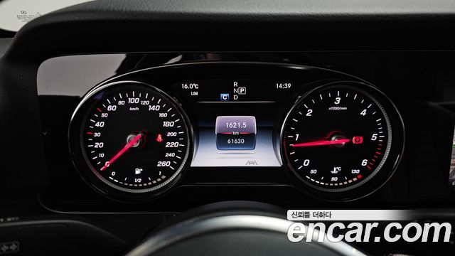 Mercedes-Benz E-Class (W213) E220d Avantgarde 2020 — фото 8