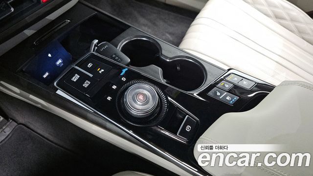 Kia K8 Hybrid Signature 2022 — фото 9