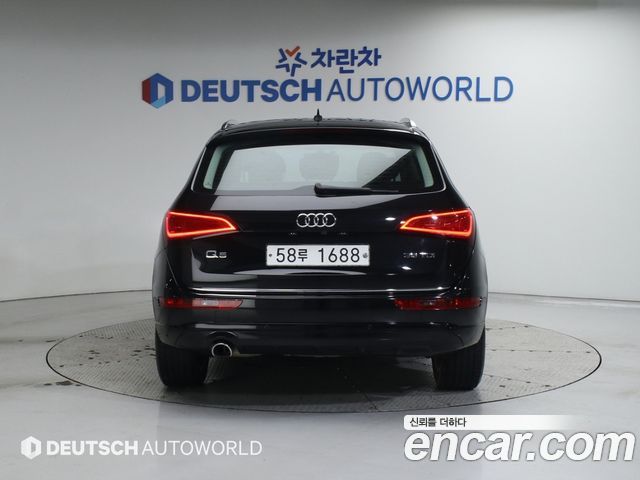 Audi Q5 35 TDI Quattro Dynamic 8R 2015 — фото 4