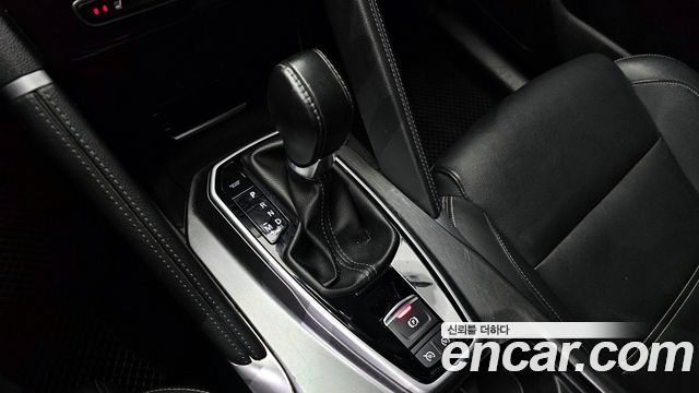 Renault Korea QM6 2.0 LPe LE Signature 2WD 2022 — фото 9