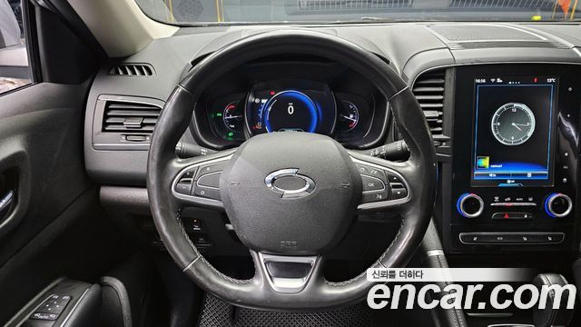 Renault Korea QM6 2.0 LPe LE Signature 2WD 2022 — фото 13