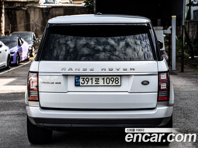 Land Rover Range Rover (IV) 3.0 TDV6 Vogue SE DIESEL 2013 — фото 5