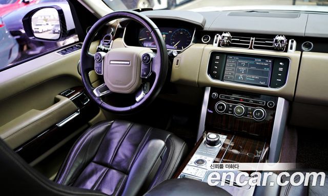 Land Rover Range Rover (IV) 3.0 TDV6 Vogue SE DIESEL 2013 — фото 8