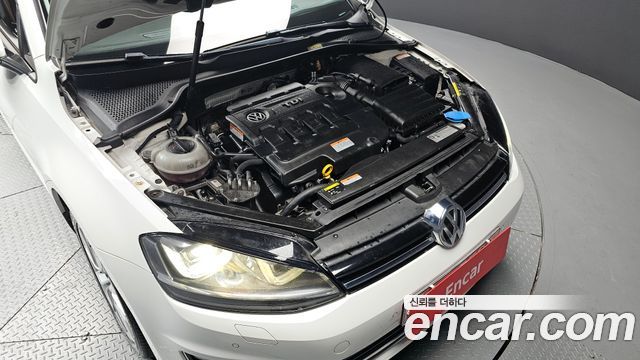 Volkswagen Golf (VII) 2.0 TDI 2015 — фото 6
