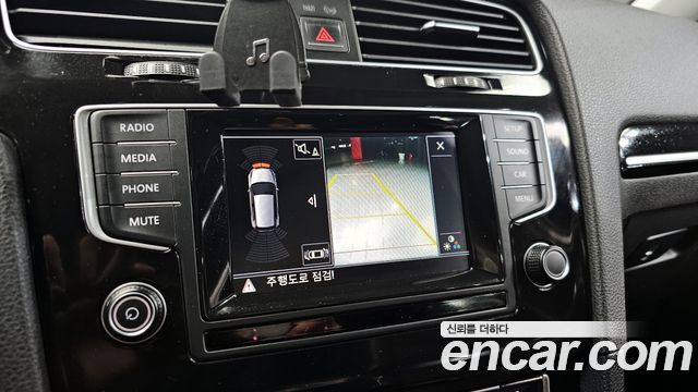 Volkswagen Golf (VII) 2.0 TDI 2015 — фото 15