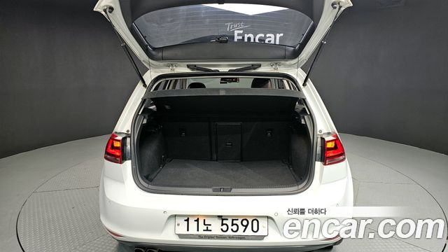 Volkswagen Golf (VII) 2.0 TDI 2015 — фото 20