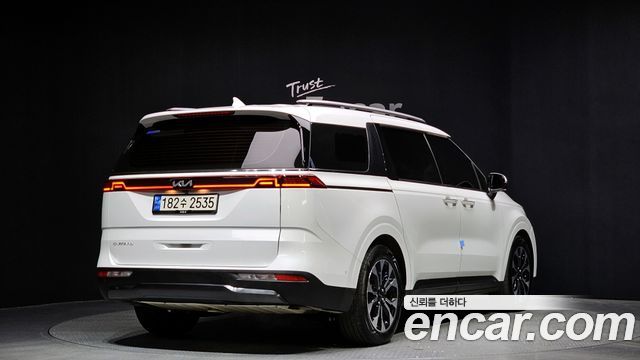 Kia Carnival (IV) Gasoline 7-Seater Outdoor Noblesse 2023 — фото 2