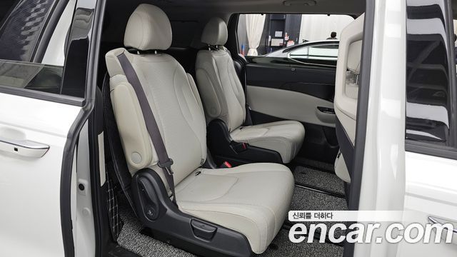 Kia Carnival (IV) Gasoline 7-Seater Outdoor Noblesse 2023 — фото 12