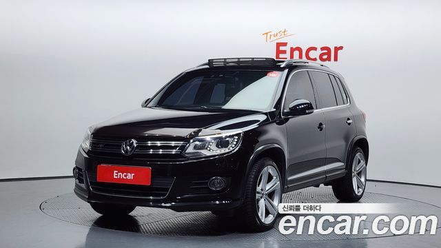 Volkswagen Tiguan 2.0 TDI R-Line 5N