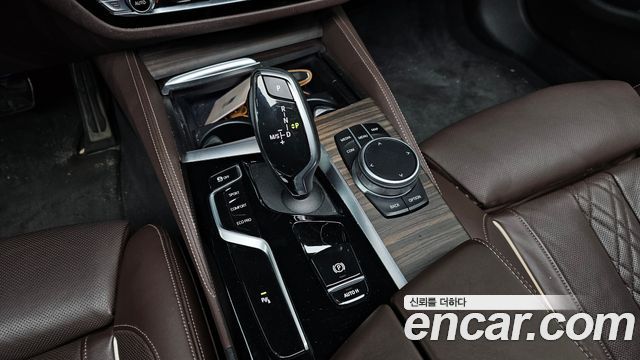 BMW 5 Series (G30) 530i M Sport Package 2021 — фото 9