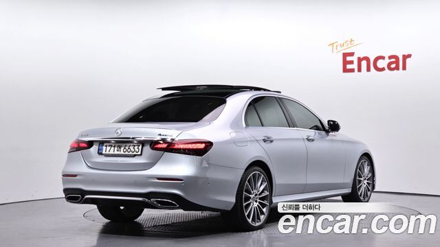 Mercedes-Benz E-Class (W213) E350 4MATIC AMG Line 2022 — фото 2