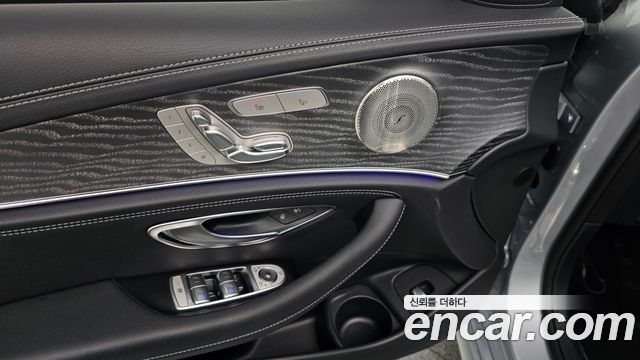 Mercedes-Benz E-Class (W213) E350 4MATIC AMG Line 2022 — фото 19