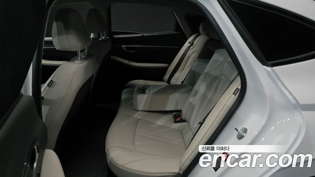 Hyundai Sonata Hybrid (DN8) Inspiration 2022 — фото 12