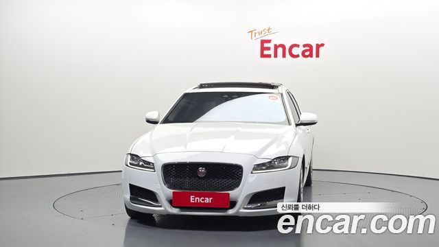 Jaguar XF (X260) 20d Portfolio 2017 — фото 3