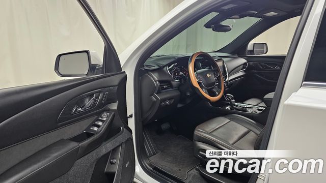 Chevrolet Traverse 3.6 AWD Hi Country 2022 — фото 10