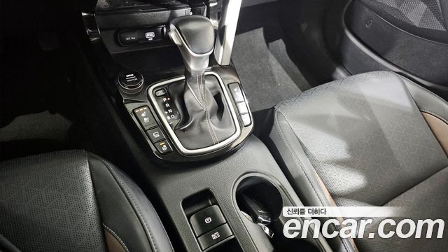 Kia Seltos Gasoline 1.6 Turbo 2WD Signature 2023 — фото 9