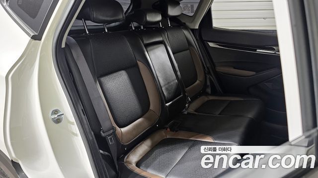 Kia Seltos Gasoline 1.6 Turbo 2WD Signature 2023 — фото 12