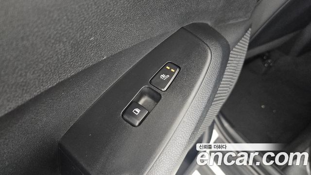 Kia Seltos Gasoline 1.6 Turbo 2WD Signature 2023 — фото 17