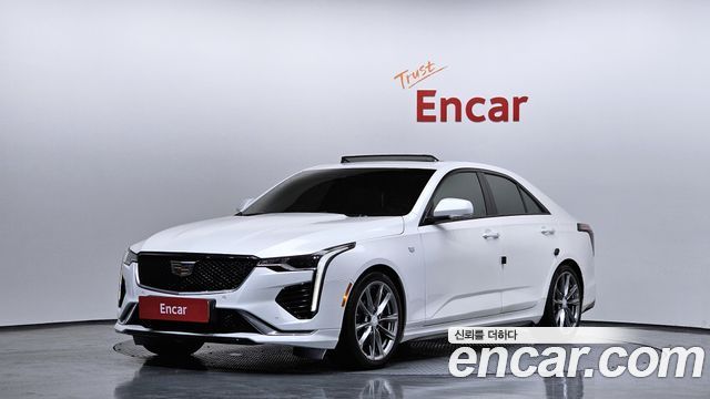 Cadillac CT4 2.0 Sport