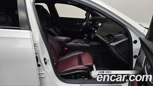 Cadillac CT4 2.0 Sport 2020 — фото 15
