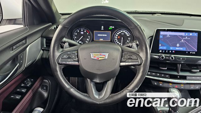 Cadillac CT4 2.0 Sport 2020 — фото 17
