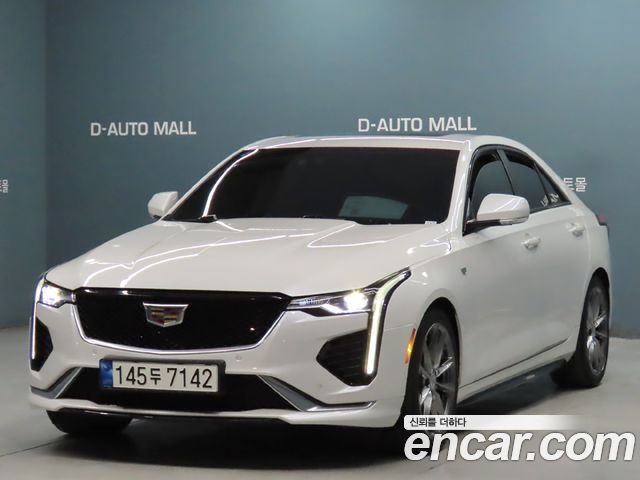Cadillac CT4 2.0 Sport