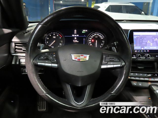 Cadillac CT4 2.0 Sport 2020 — фото 10