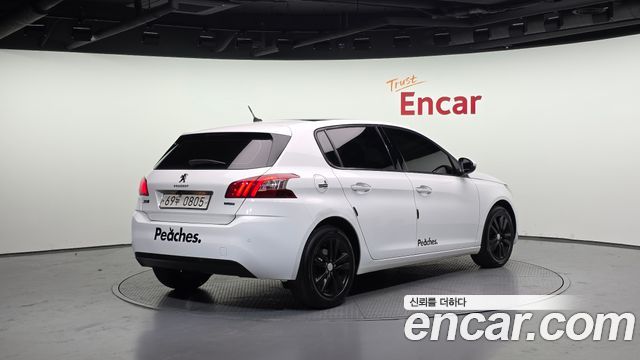 Peugeot 308 (II) 1.6 BlueHDi Allure 2015 — фото 2