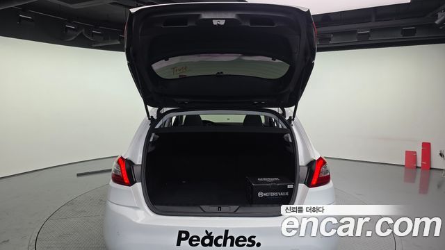 Peugeot 308 (II) 1.6 BlueHDi Allure 2015 — фото 24