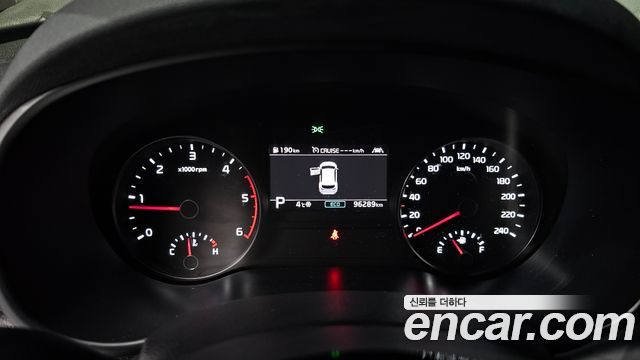 Kia Sportage The Bold Diesel 2.0 2WD Prestige 2021 — фото 8