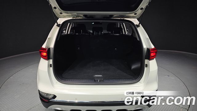 Kia Sportage The Bold Diesel 2.0 2WD Prestige 2021 — фото 20