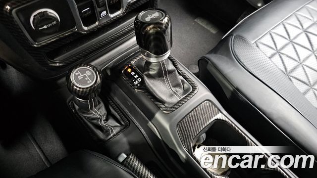 Jeep Wrangler (JL) 2.0 Overland Power Top 4Door 2023 — фото 9