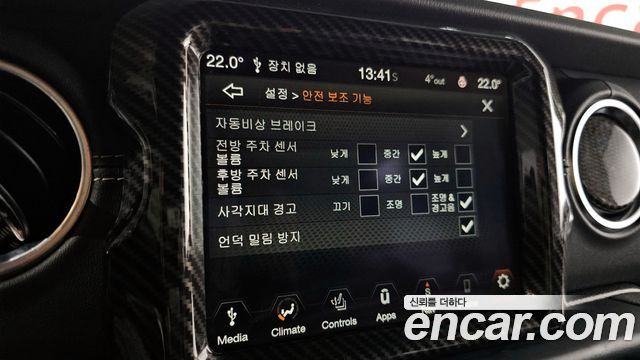 Jeep Wrangler (JL) 2.0 Overland Power Top 4Door 2023 — фото 19